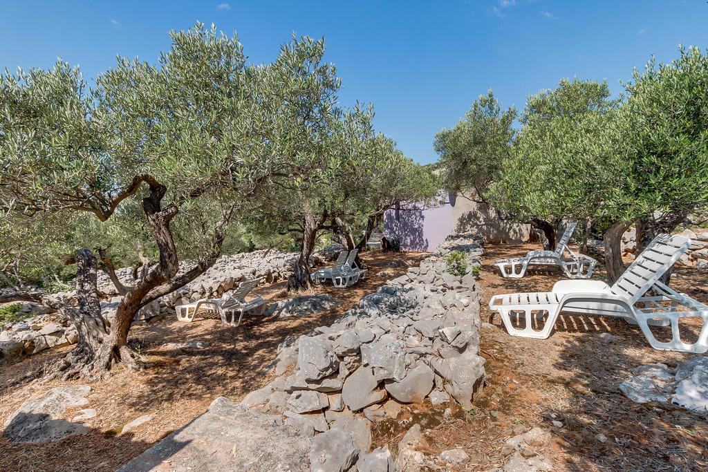 Holiday Home Nikol Вели-Лошинь Экстерьер фото
