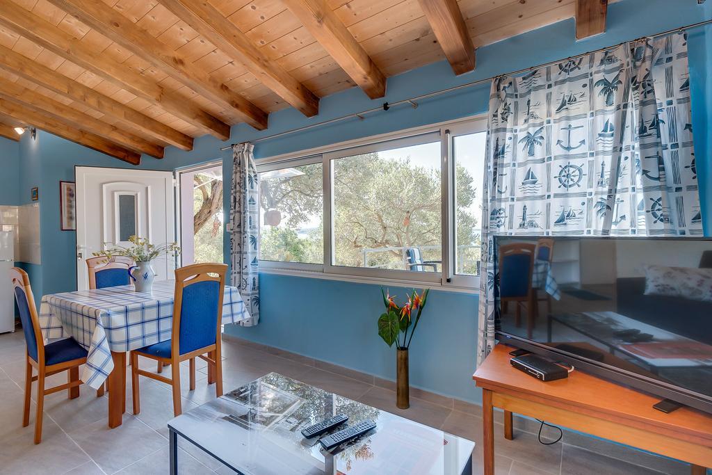 Holiday Home Nikol Вели-Лошинь Экстерьер фото